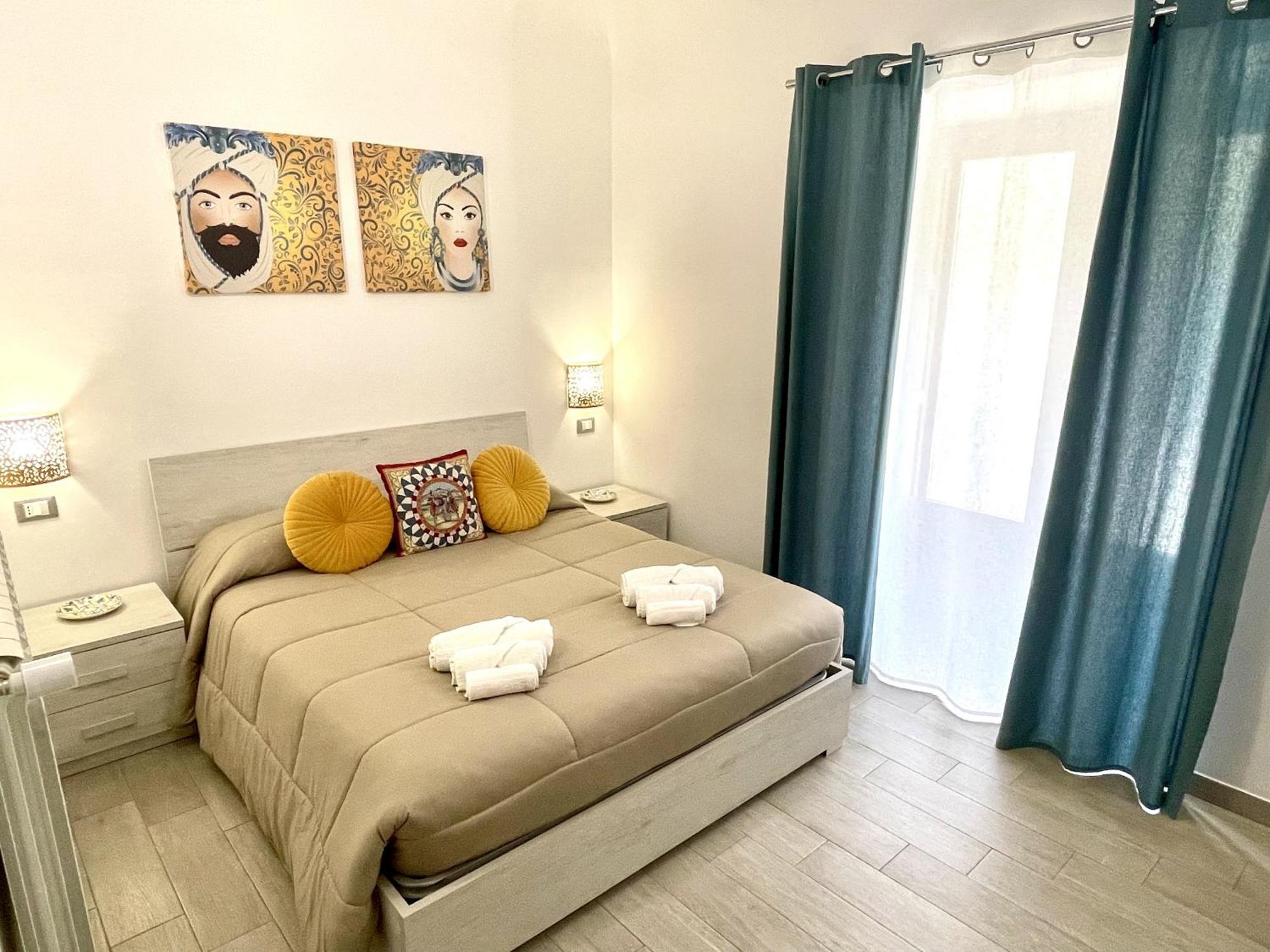 I Mori - Holiday Rooms Lascari Exterior foto